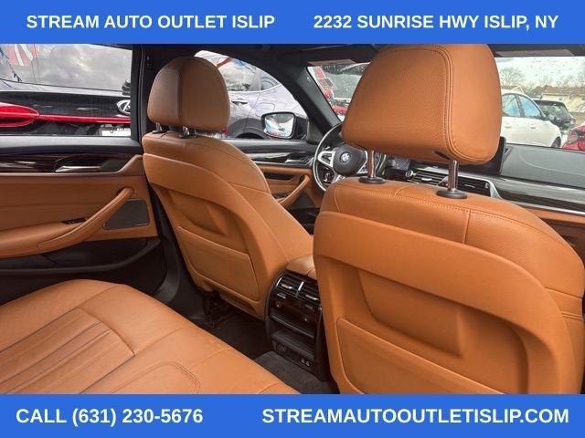 used 2022 BMW 540 car, priced at $39,695