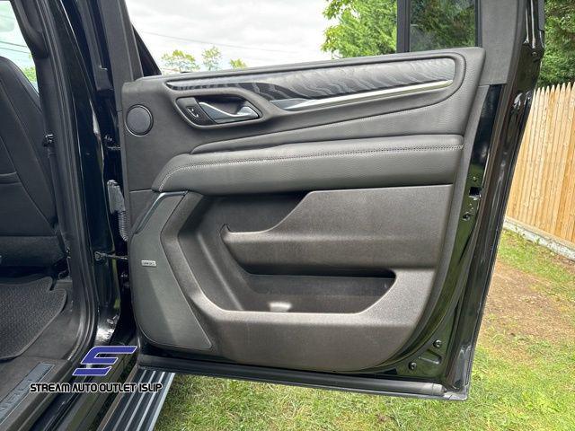used 2021 GMC Yukon XL car, priced at $54,695