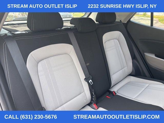 used 2022 Hyundai Venue car, priced at $13,995
