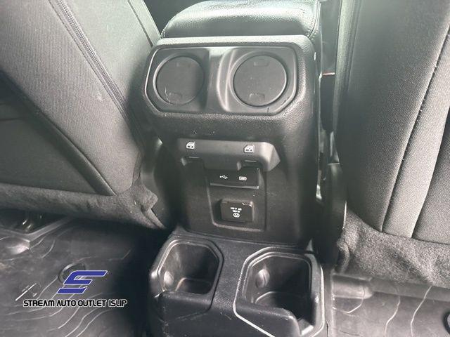 used 2018 Jeep Wrangler Unlimited car, priced at $17,495