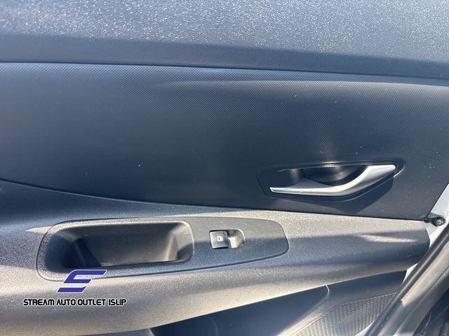 used 2022 Hyundai ELANTRA HEV car, priced at $16,995