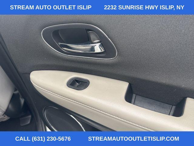 used 2022 Honda HR-V car, priced at $19,495