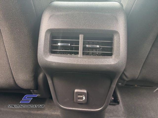 used 2022 Chevrolet Equinox car, priced at $17,995