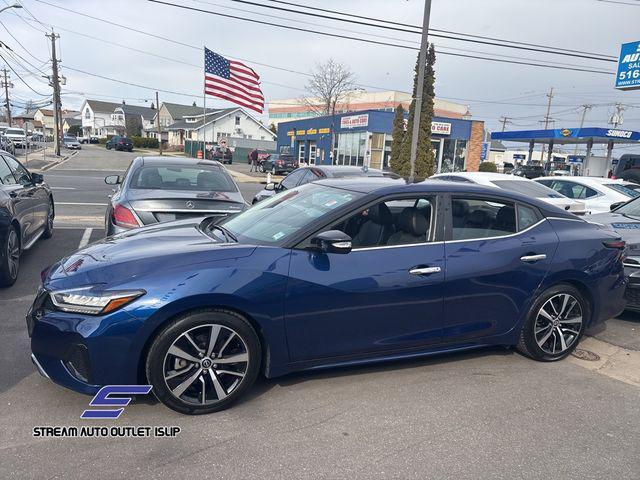 used 2023 Nissan Maxima car, priced at $19,995