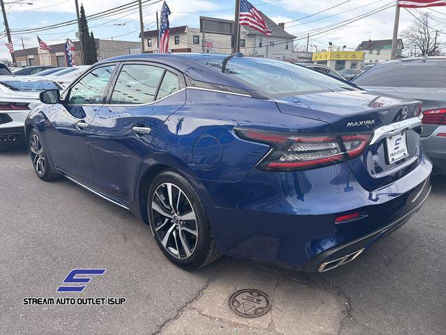 used 2023 Nissan Maxima car, priced at $19,995
