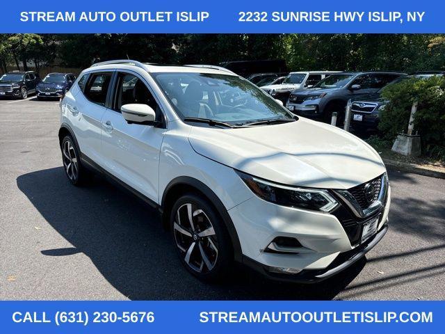 used 2021 Nissan Rogue Sport car, priced at $19,477