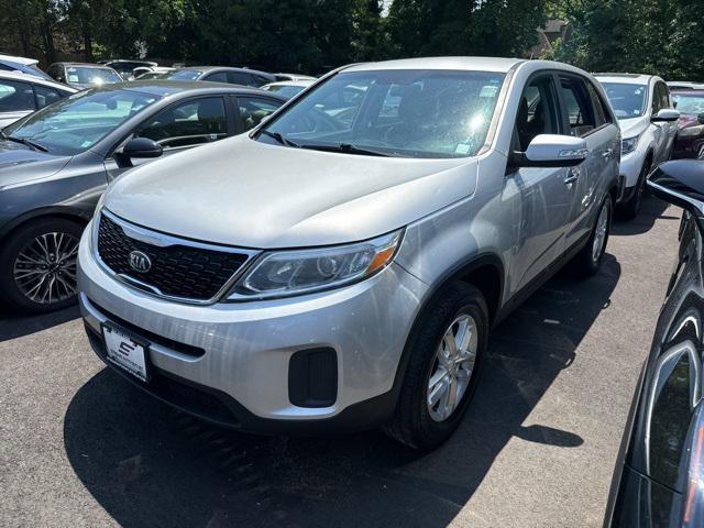 used 2014 Kia Sorento car, priced at $6,900