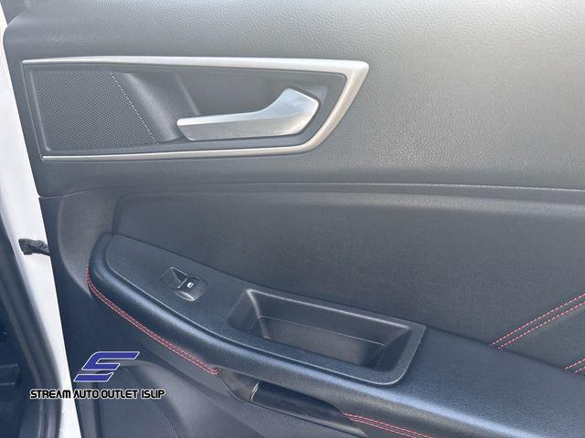 used 2022 Ford Edge car, priced at $23,495