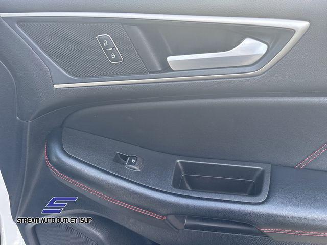used 2022 Ford Edge car, priced at $23,495