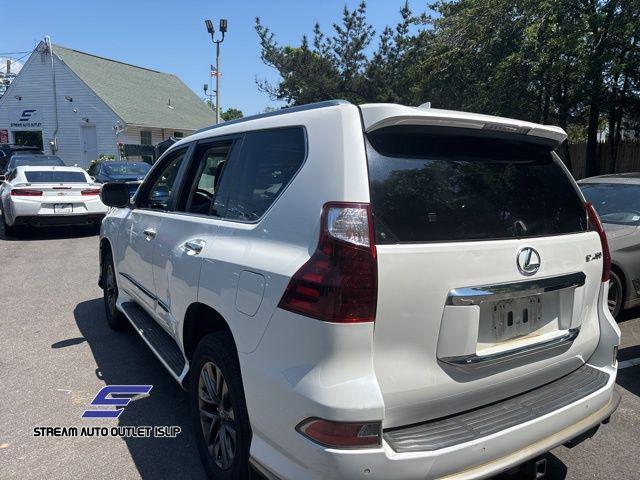 used 2019 Lexus GX 460 car, priced at $27,395