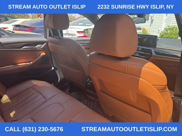 used 2022 BMW 530 car, priced at $26,995