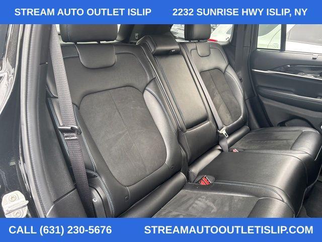 used 2022 Jeep Grand Cherokee 4xe car, priced at $33,495