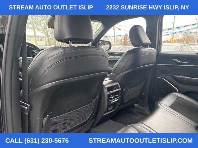 used 2022 Jeep Grand Cherokee 4xe car, priced at $33,495
