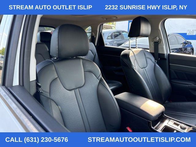 used 2021 Kia Sorento car, priced at $23,980