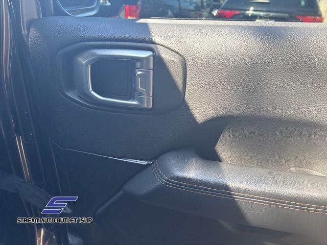 used 2021 Jeep Wrangler Unlimited car, priced at $43,995