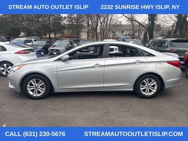 used 2013 Hyundai Sonata car, priced at $10,189