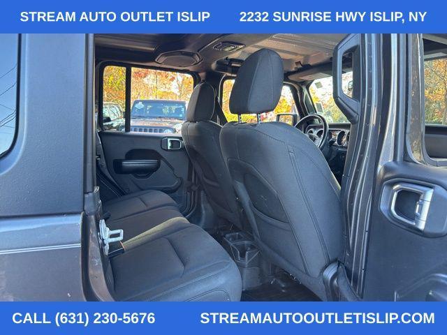 used 2019 Jeep Wrangler Unlimited car, priced at $25,698