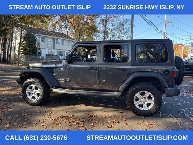 used 2019 Jeep Wrangler Unlimited car, priced at $25,698