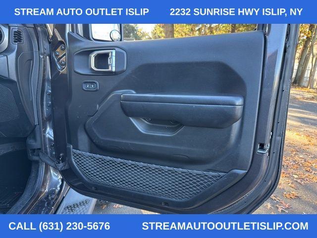 used 2019 Jeep Wrangler Unlimited car, priced at $25,698