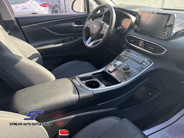 used 2021 Hyundai Santa Fe car, priced at $17,495