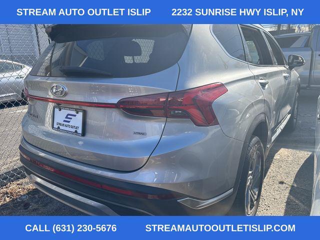 used 2021 Hyundai Santa Fe car, priced at $17,995