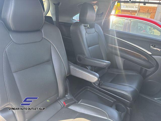 used 2019 Acura MDX car, priced at $25,395