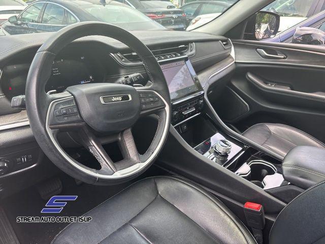 used 2022 Jeep Grand Cherokee car, priced at $26,795