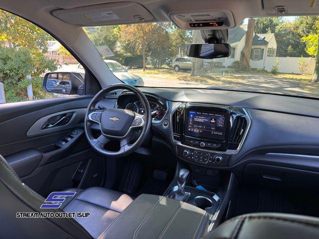 used 2021 Chevrolet Traverse car, priced at $25,695