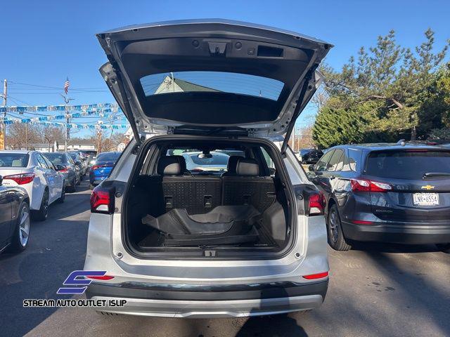 used 2022 Chevrolet Equinox car, priced at $19,995