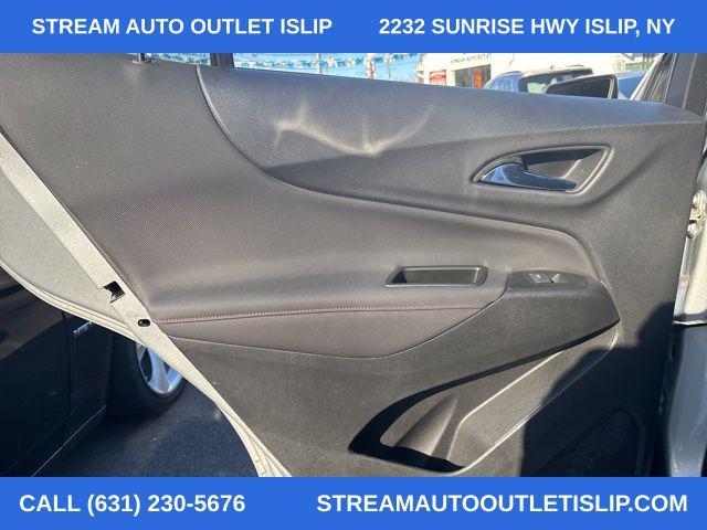 used 2022 Chevrolet Equinox car, priced at $21,877