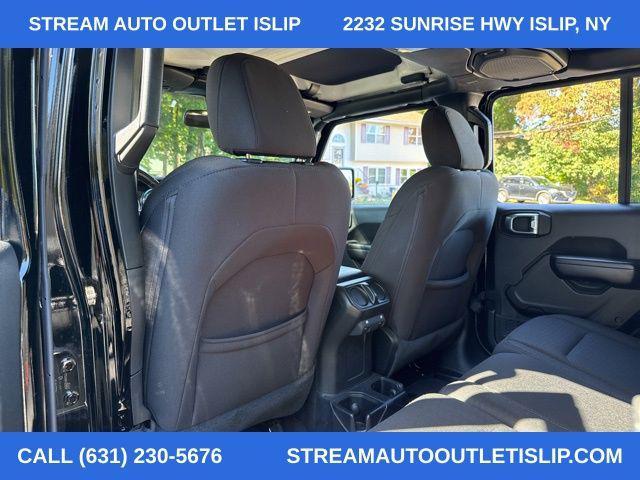 used 2019 Jeep Wrangler Unlimited car, priced at $22,990