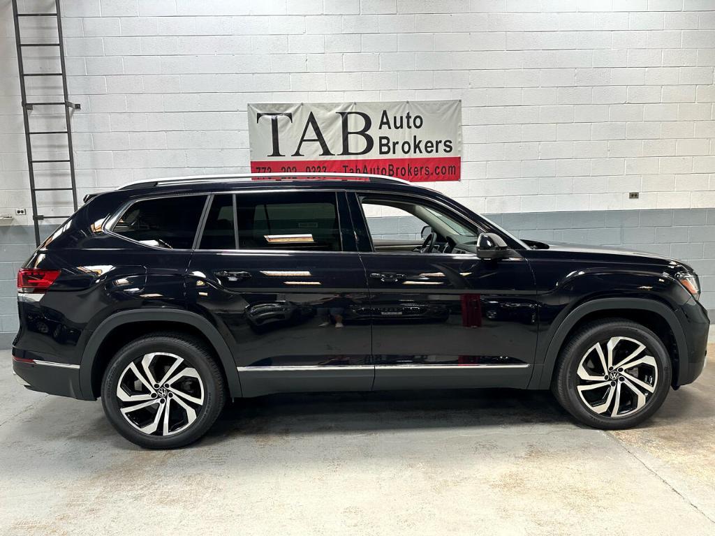 used 2021 Volkswagen Atlas car, priced at $34,995