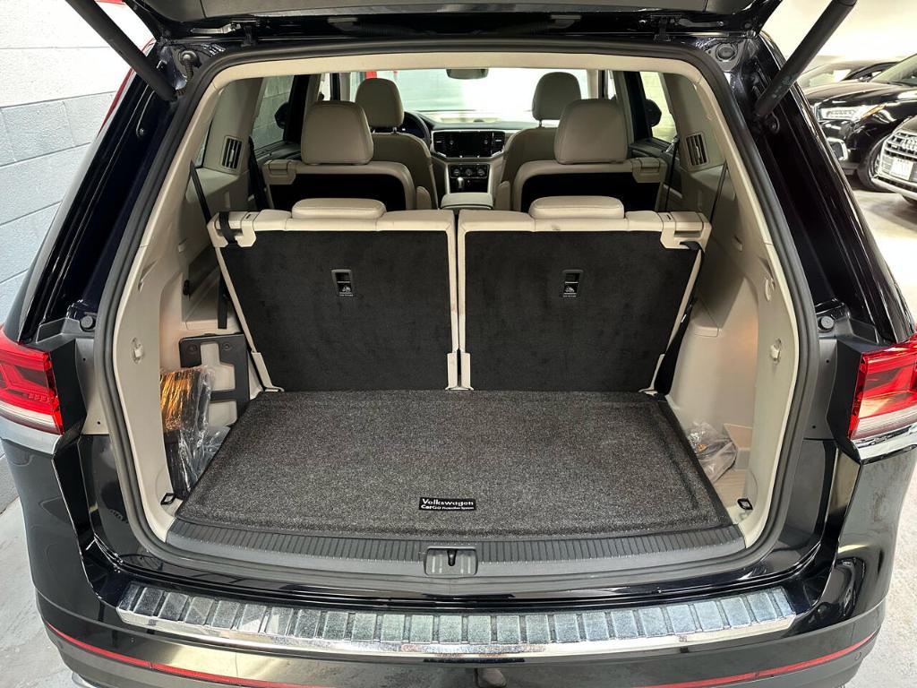 used 2021 Volkswagen Atlas car, priced at $34,995
