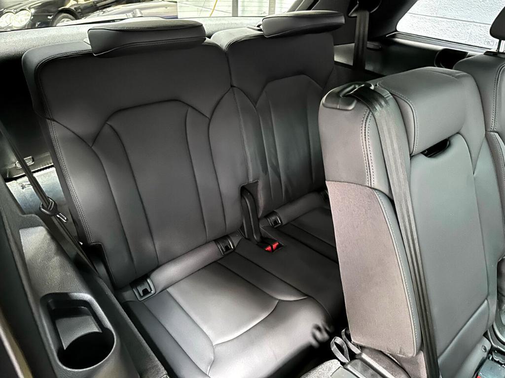 used 2021 Audi Q7 car, priced at $34,995