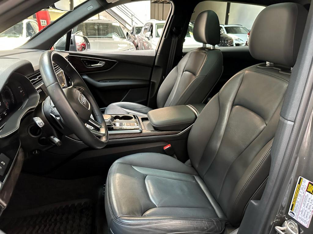used 2021 Audi Q7 car, priced at $34,995
