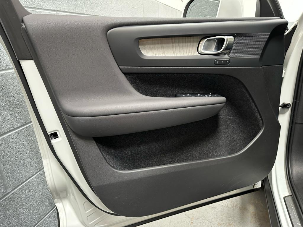 used 2024 Volvo XC40 car, priced at $32,995