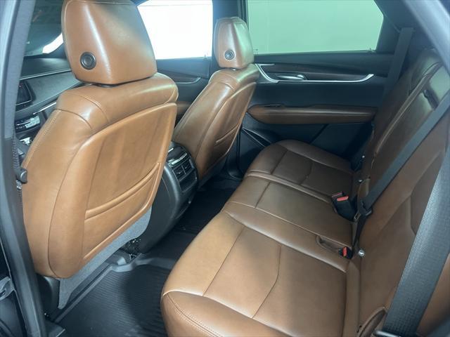 used 2023 Cadillac XT5 car, priced at $41,106