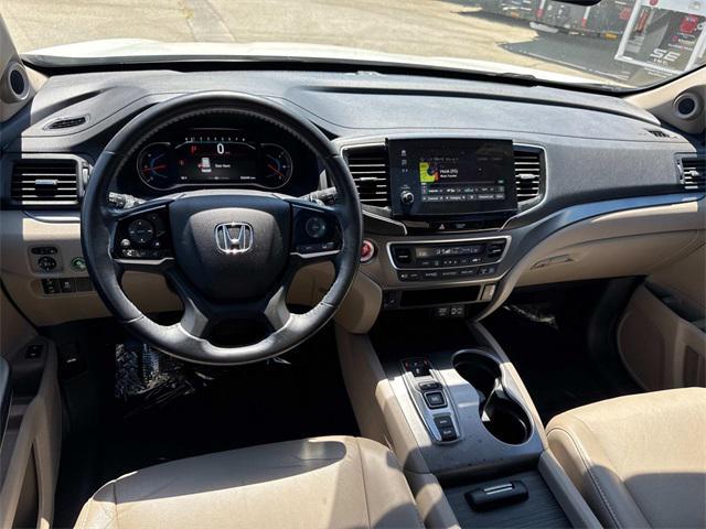 used 2022 Honda Pilot car, priced at $29,000
