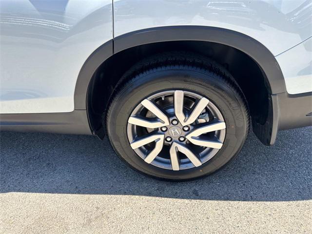 used 2022 Honda Pilot car, priced at $29,000