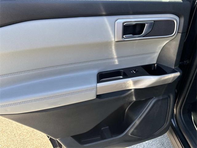 used 2022 Ford Explorer car, priced at $27,100