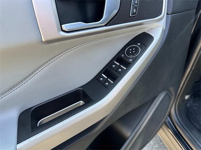 used 2022 Ford Explorer car, priced at $27,100