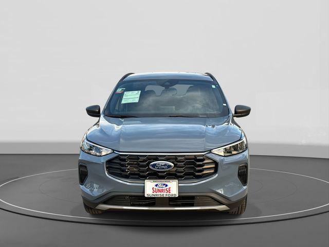 used 2025 Ford Escape car, priced at $29,900