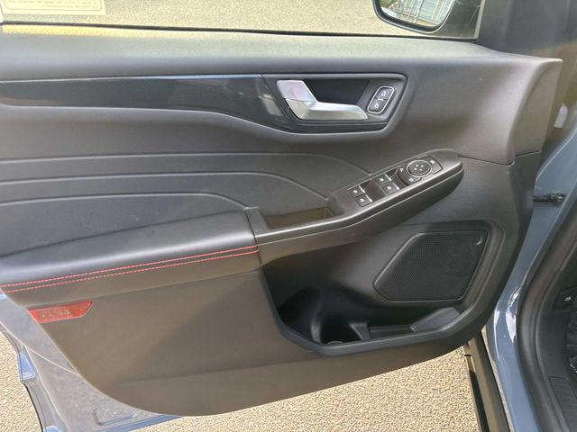 used 2025 Ford Escape car, priced at $29,900