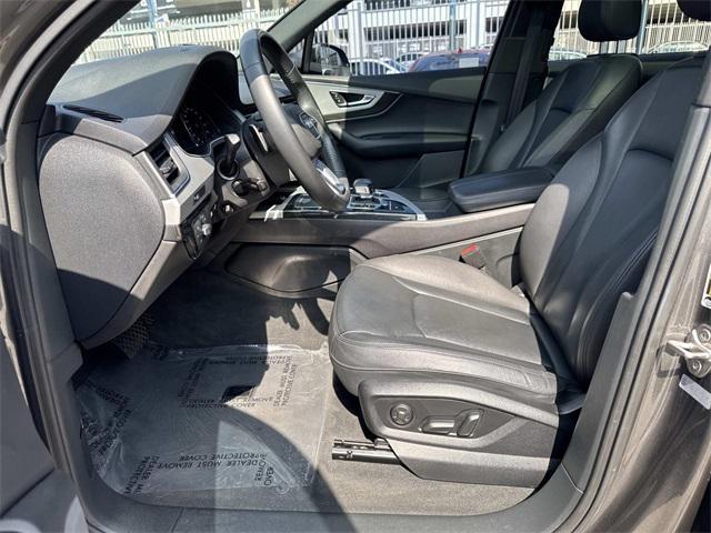 used 2019 Audi Q7 car, priced at $16,300
