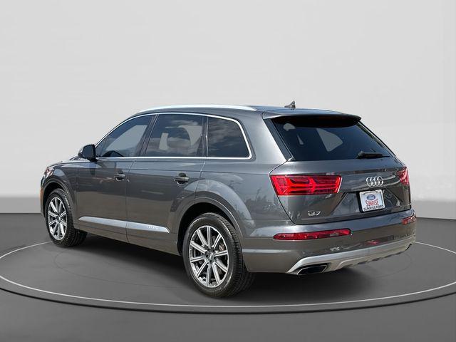 used 2019 Audi Q7 car, priced at $17,500
