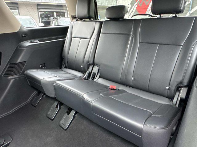 used 2023 Ford Expedition car, priced at $43,800