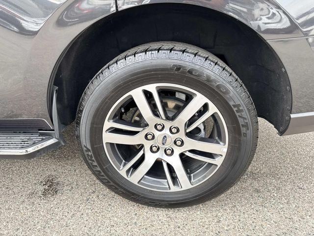 used 2023 Ford Expedition car, priced at $43,800