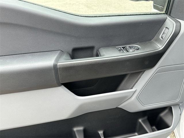 new 2025 Ford F-250 car, priced at $62,500