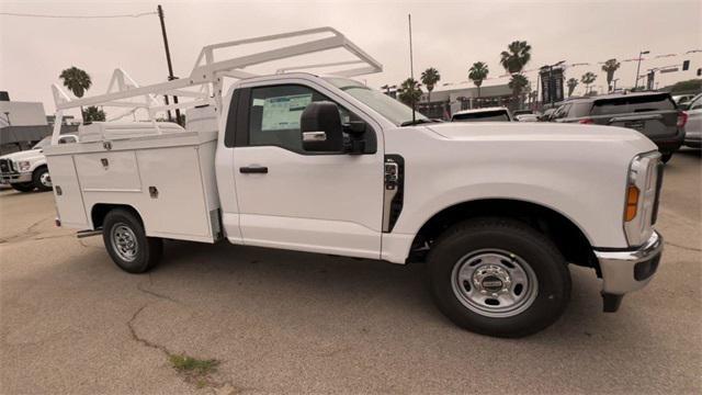 new 2025 Ford F-250 car, priced at $62,500