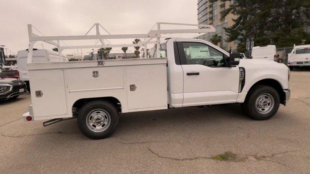 new 2025 Ford F-250 car, priced at $62,500